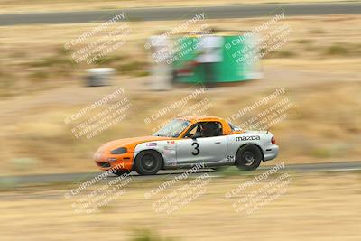 media/Jun-01-2025-CalClub SCCA (Sun) [[eae223c5dd]]/Group 5/Lap race/